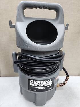 Central Machinery 193175471956 New 50lb Portable Abrasive Blaster Kit. Damaged Box