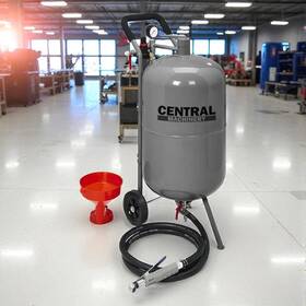 Central Machinery 59471 110 Lb Pressurized Abrasive Blaster Sandblaster Portable Air Sand Blasting Tool
