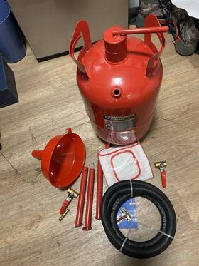 59489 Central Machinery 20 Lb. Pressurized Abrasive Blaster