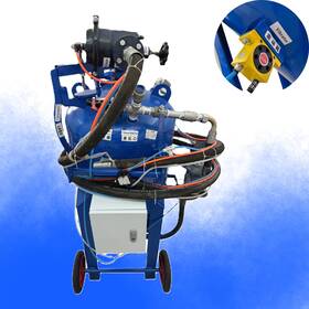 620-type Techtongda M057199 Dry Wet Dual-use Sandblaster Mobile Rust Removal Sandblasting Machine