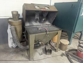 42x24sl Trinco Sand Blasting Cabinet - Sandblaster