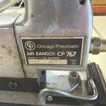 Chicago Pneumatic Dual Piston Air Sander CP767. Fixed Price $42.00.