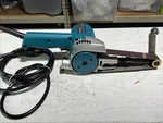 Makita 9031 5 Amp 1-1/8-INCH By 21-INCH Variable Speed Belt Sander Japan F/s New. Fixed Price $200.00.