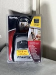 (new Sealed) Master Lock 5401D Wall Mount Box / Key Security Safe. Fixed Price $21.99.