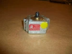 Compact Air Products Pneumatic Cylinder AS118X18 New. Fixed Price $32.00.