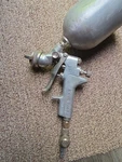Devilbiss GFG-517 Professional Spray Gun Used. Fixed Price $40.00.