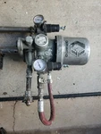 Graco President 954088 Air Pneumatic Paint Sprayer Pump Sold As-is Clogged. Fixed Price $164.50.