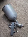 Devilbiss GFG-517 Professional Spray Gun Used. Fixed Price $25.00.
