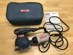 Ryobi 120V 1/4 Sheet Palm Sander Double Insulated S652D + Carrying Bag. Fixed Price $26.99.