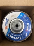 Box Of 10 Weiler 96362 Arbor Mount Flap DISC,7IN,40 Coarse Zirconia Alumina. Fixed Price $129.90.