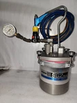 Binks 80-600 Aluminum Pressure Cup, Clamp Type Lid Gun Included! Free Ship. Fixed Price $875.00.