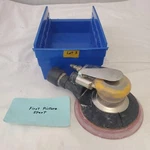 Clayton Pneumatic Jitterbug Random Orbit Air Palm Sander LOT-1. Fixed Price $99.90.
