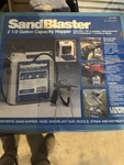 Campbell Hausfeld Sandblaster 2.5 Gallon Hopper Kit AT1251 New Open Box. Fixed Price $29.00.