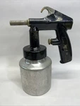 Vintage Speedaire Paint Spray Gun #2Z630 051. Fixed Price $22.40.