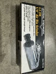 Central Pneumatic 4.5 Cfm 1/4 Air Die Grinder Item 92144 New Box. Fixed Price $34.99.